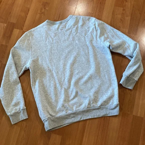 GAP Crewneck Sweatshirt - Picture 6 of 6
